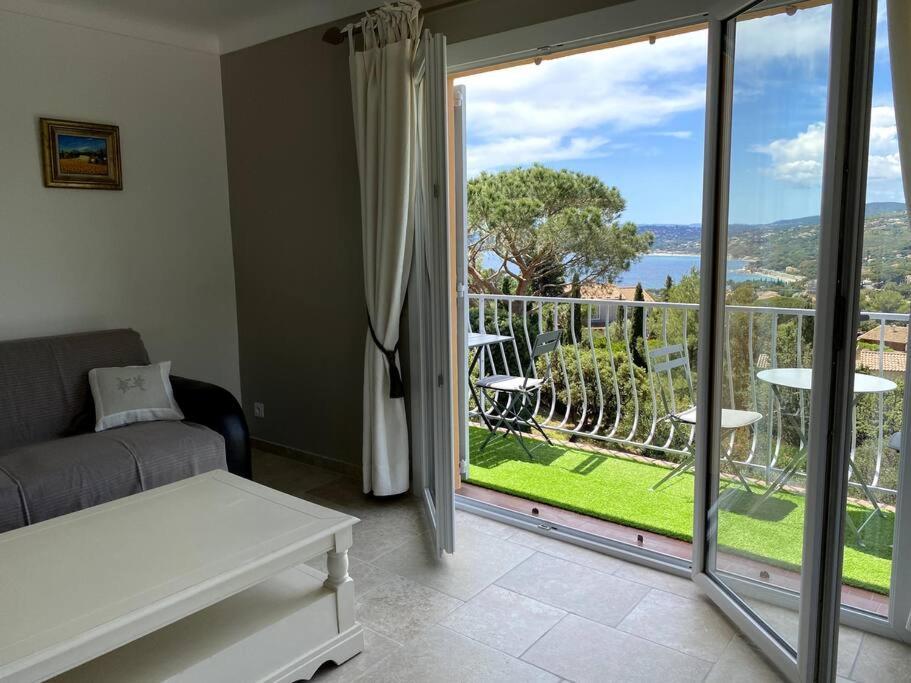Agreable Appartement Vue Mer レ・ズィサンブル エクステリア 写真
