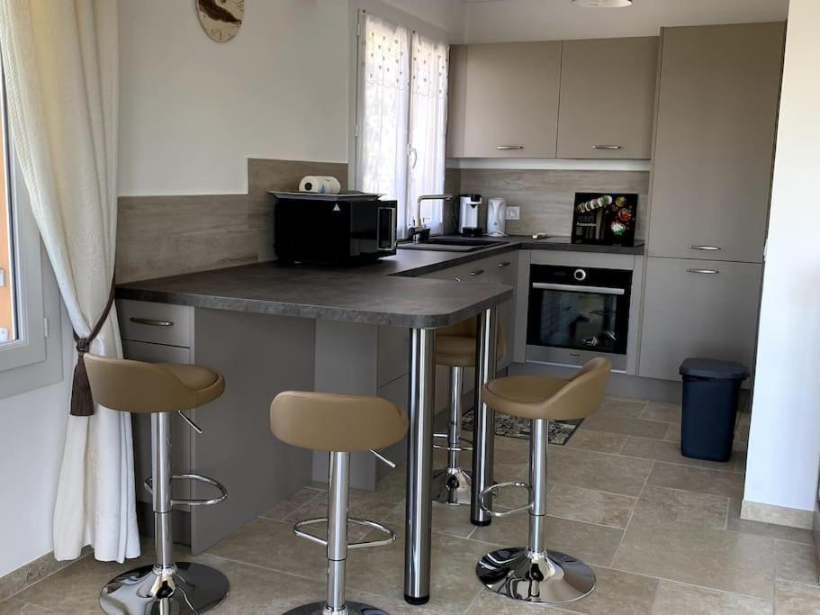 Agreable Appartement Vue Mer レ・ズィサンブル エクステリア 写真