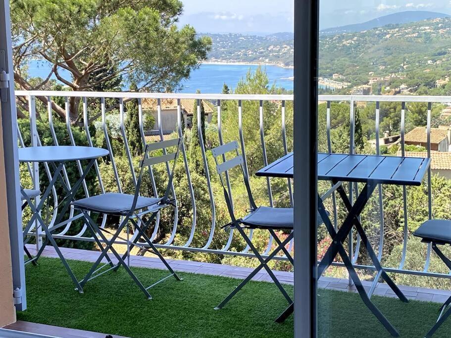 Agreable Appartement Vue Mer レ・ズィサンブル エクステリア 写真